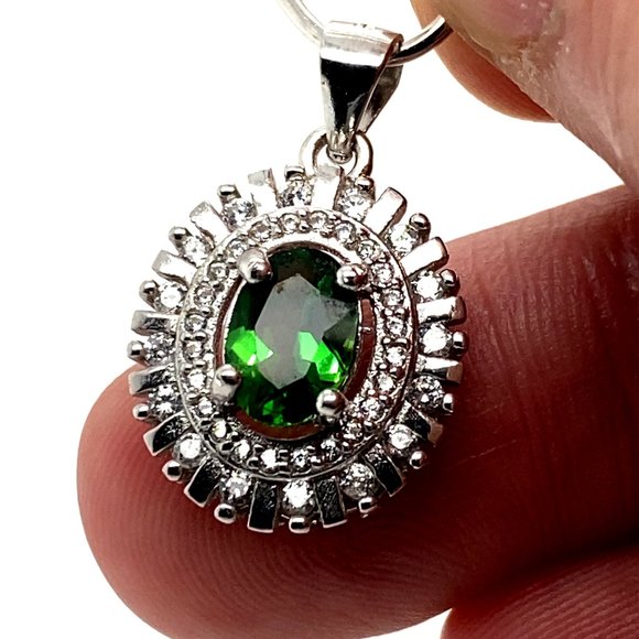 Chrome Tourmaline .55ct White Gold Finish Solid 925 Sterling Silver Pendant - Picture 1 of 7